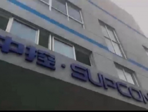 广告门头招牌底板和彩钢扣板如何兼容？